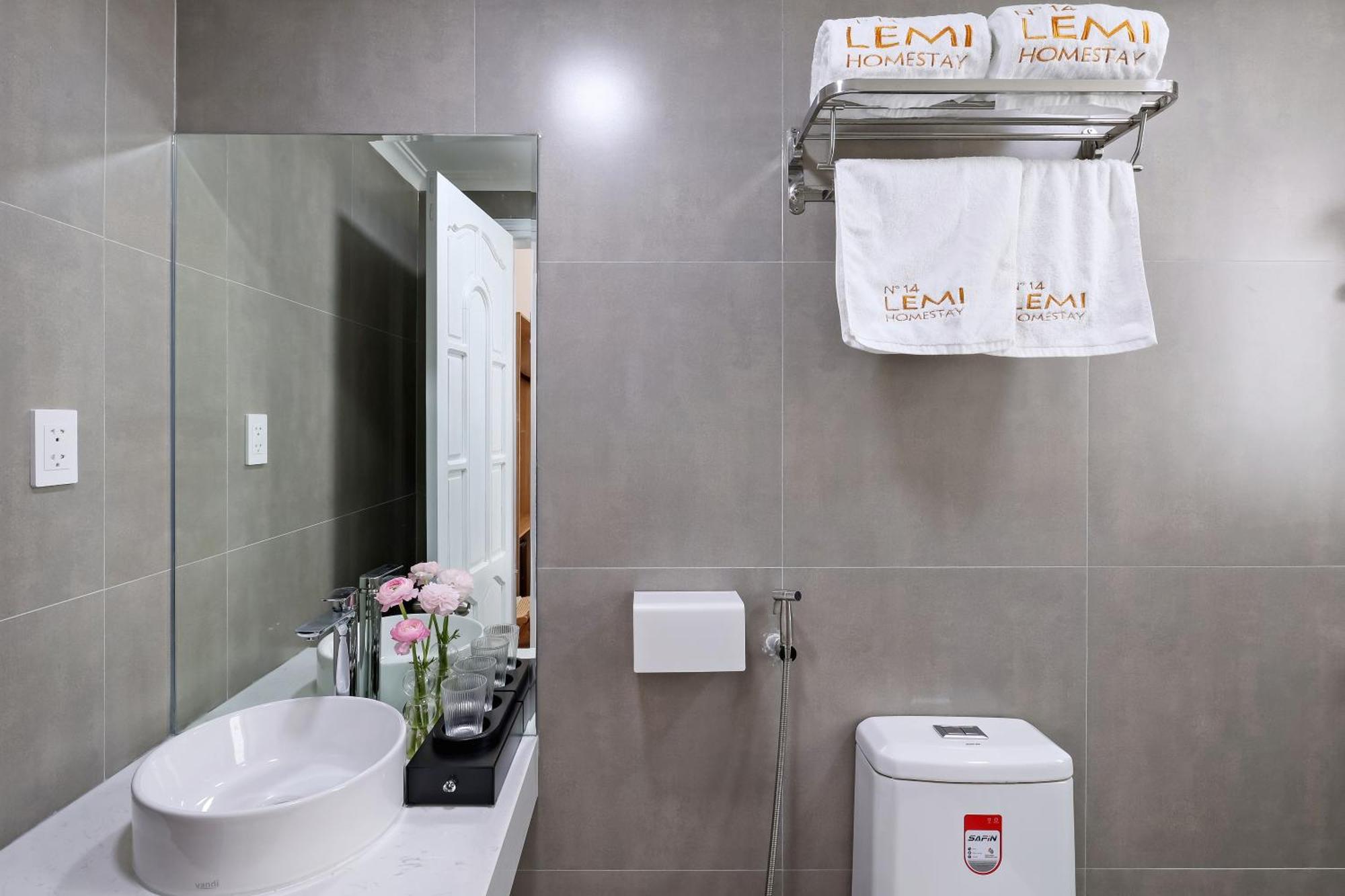 Lemi - Homestay In Hue Exterior photo